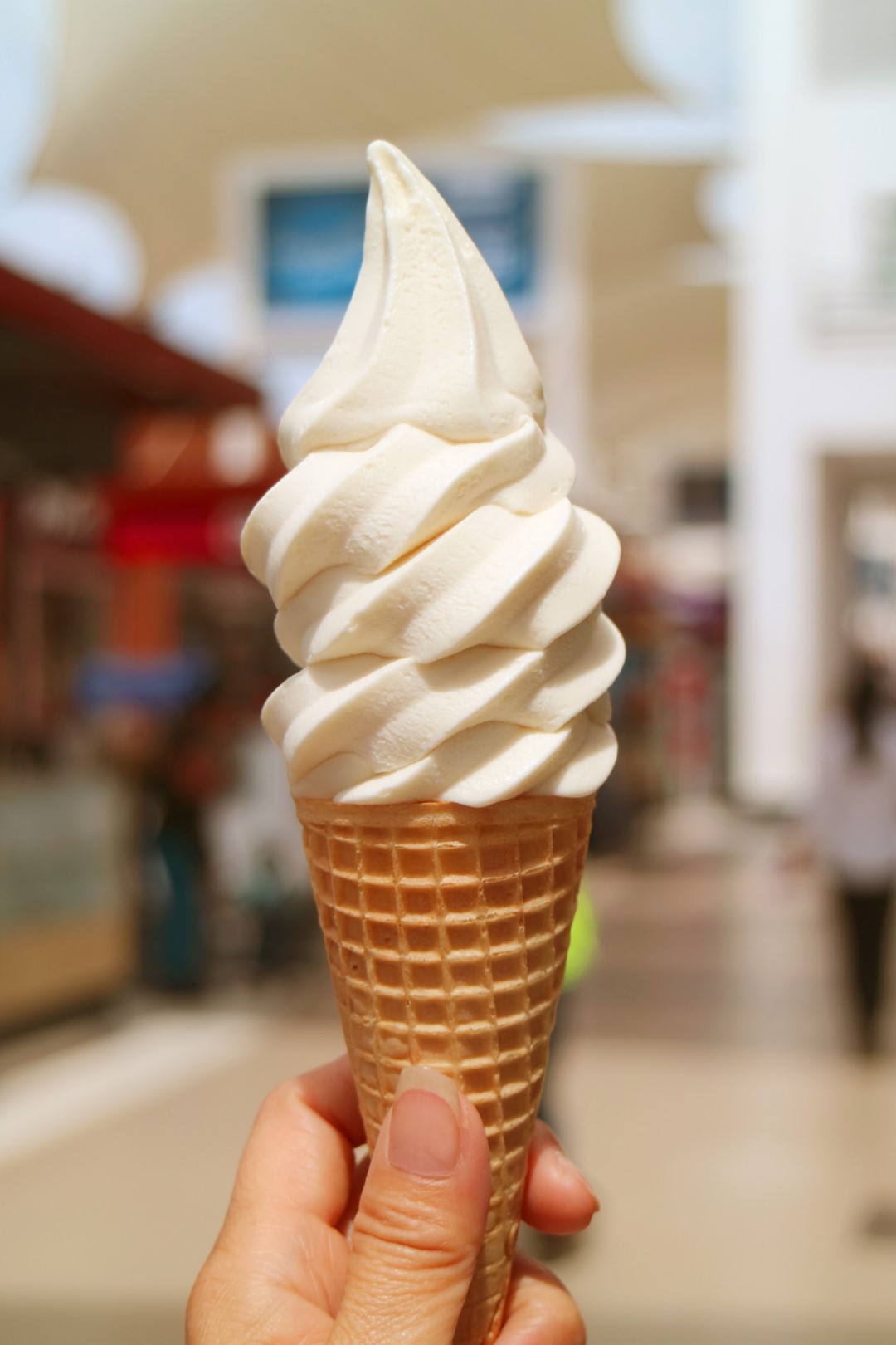 vanilla milk soft serve Malt-Ice-Cream