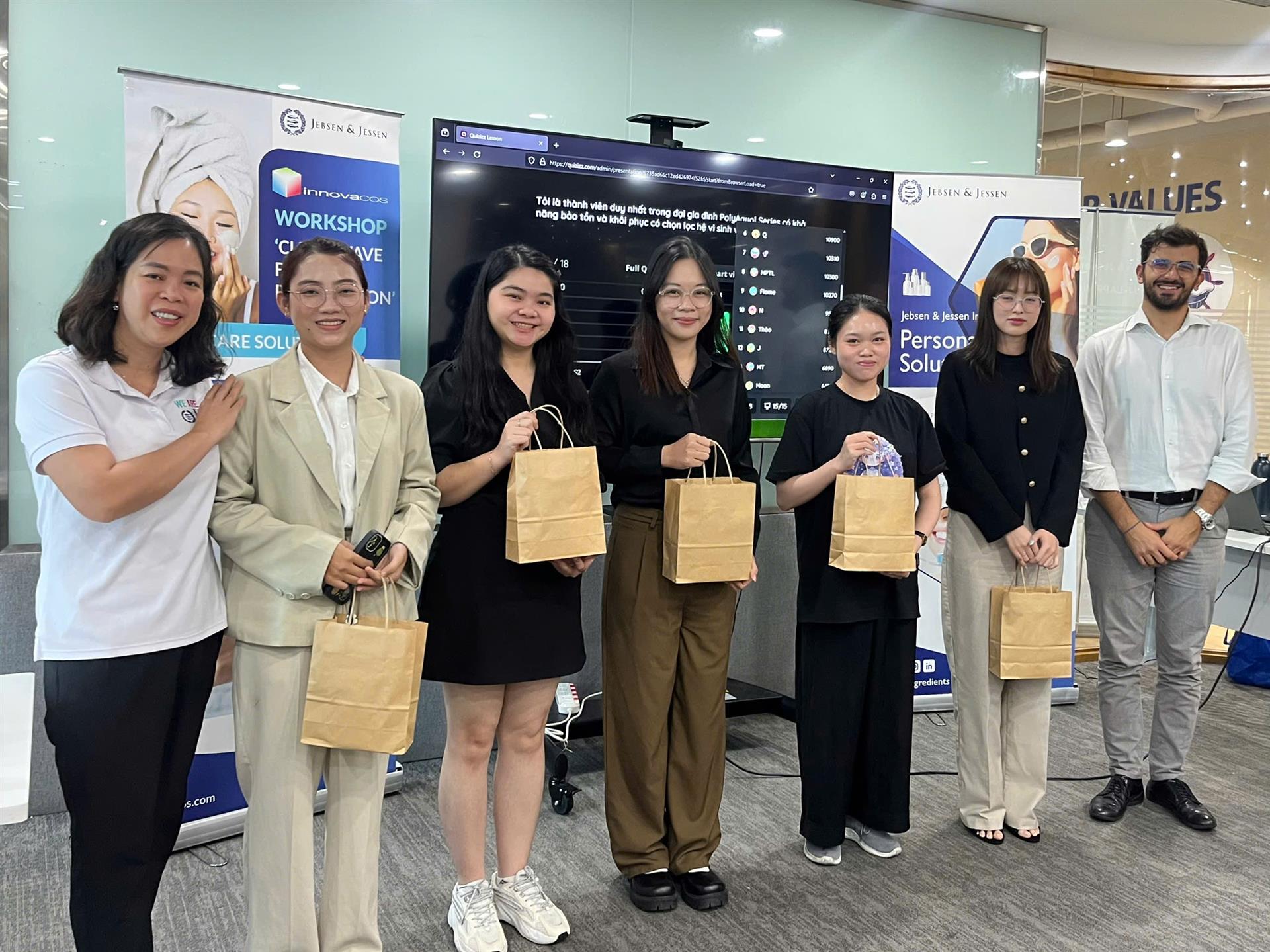 Happy participants Happy participants