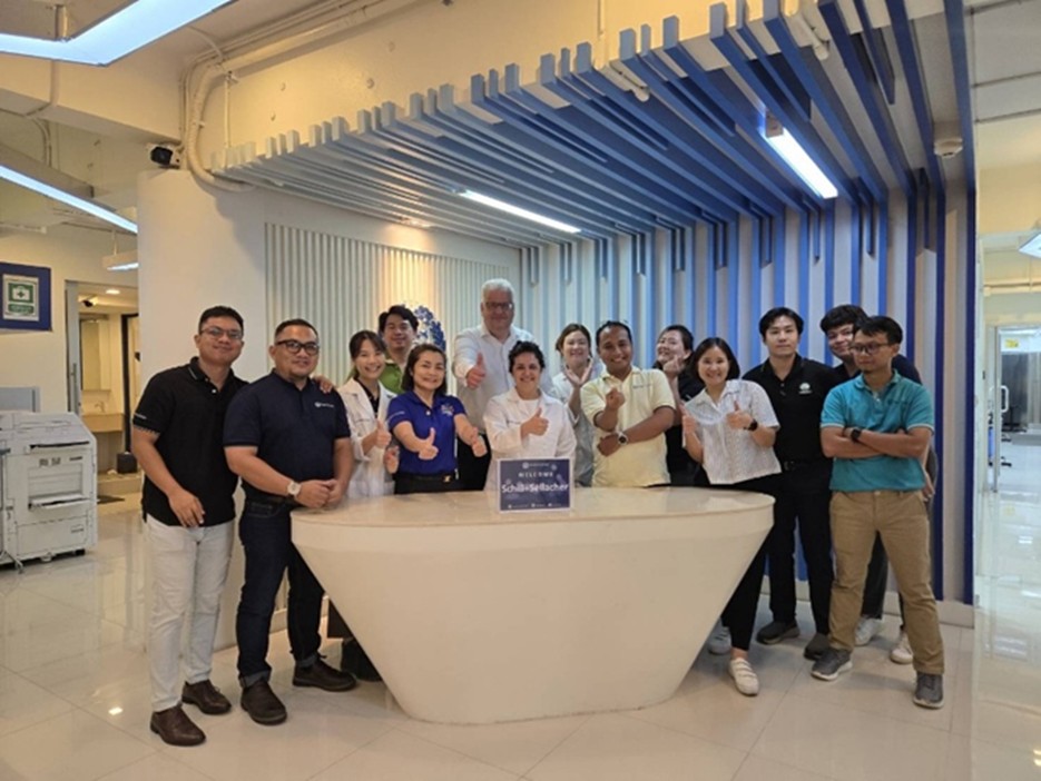 Paul CM receiving award