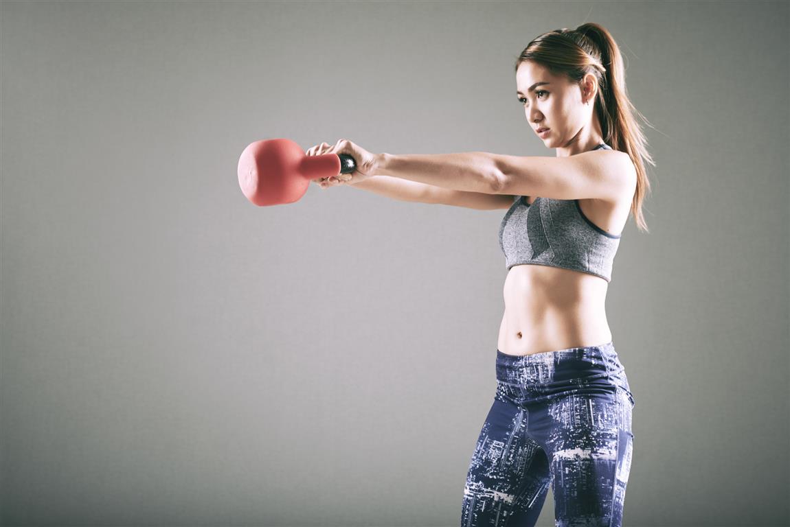 fit-young-asian-woman-exercising-with-kettlebell (Medium) fit-young-asian-woman-exercising-with-kettlebell (Medium)